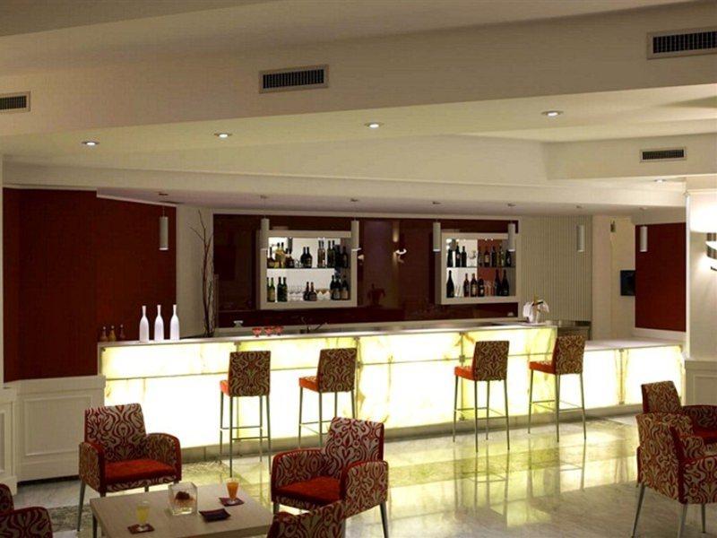 Jr Hotels Oriente Bari Luaran gambar
