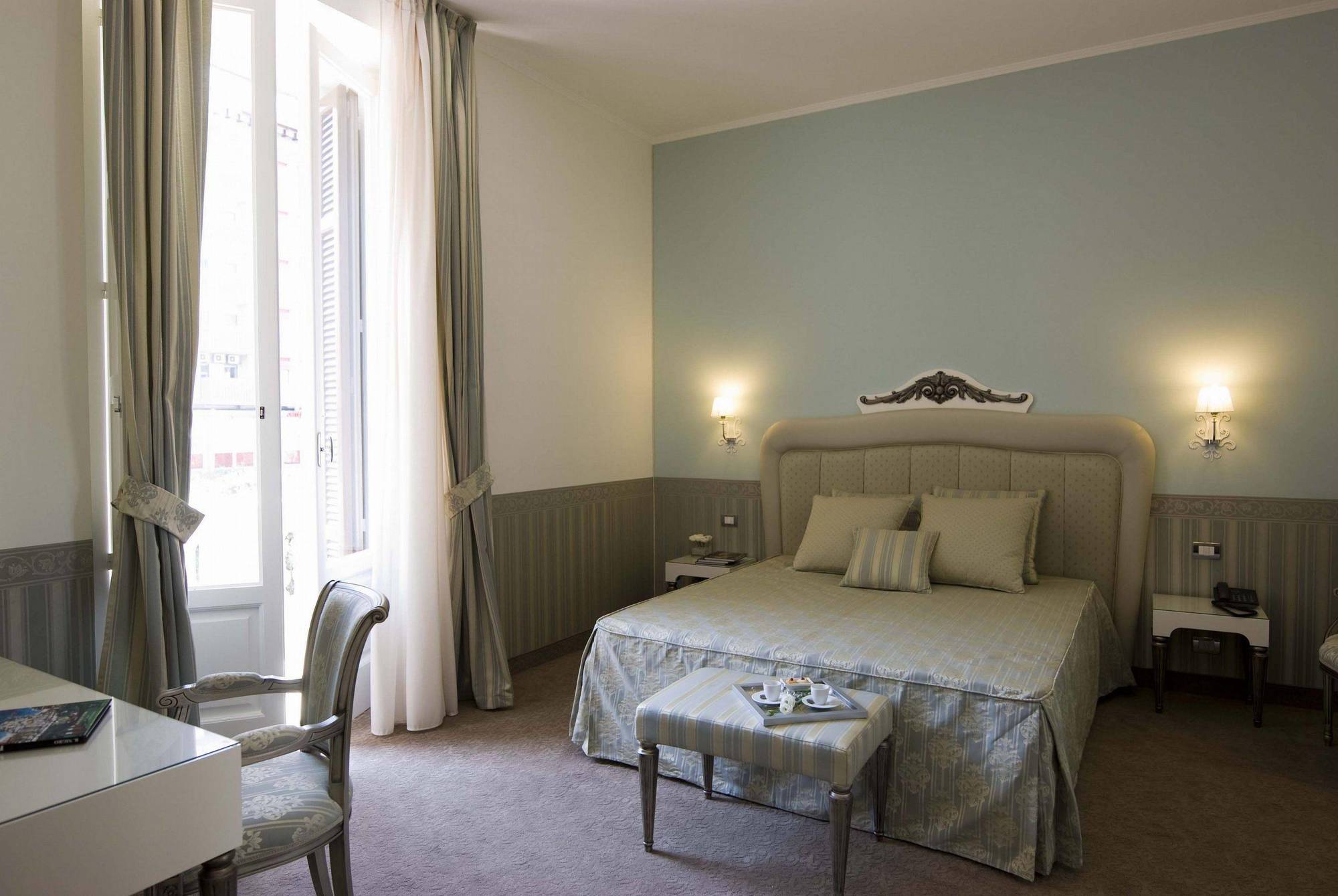 Jr Hotels Oriente Bari Luaran gambar