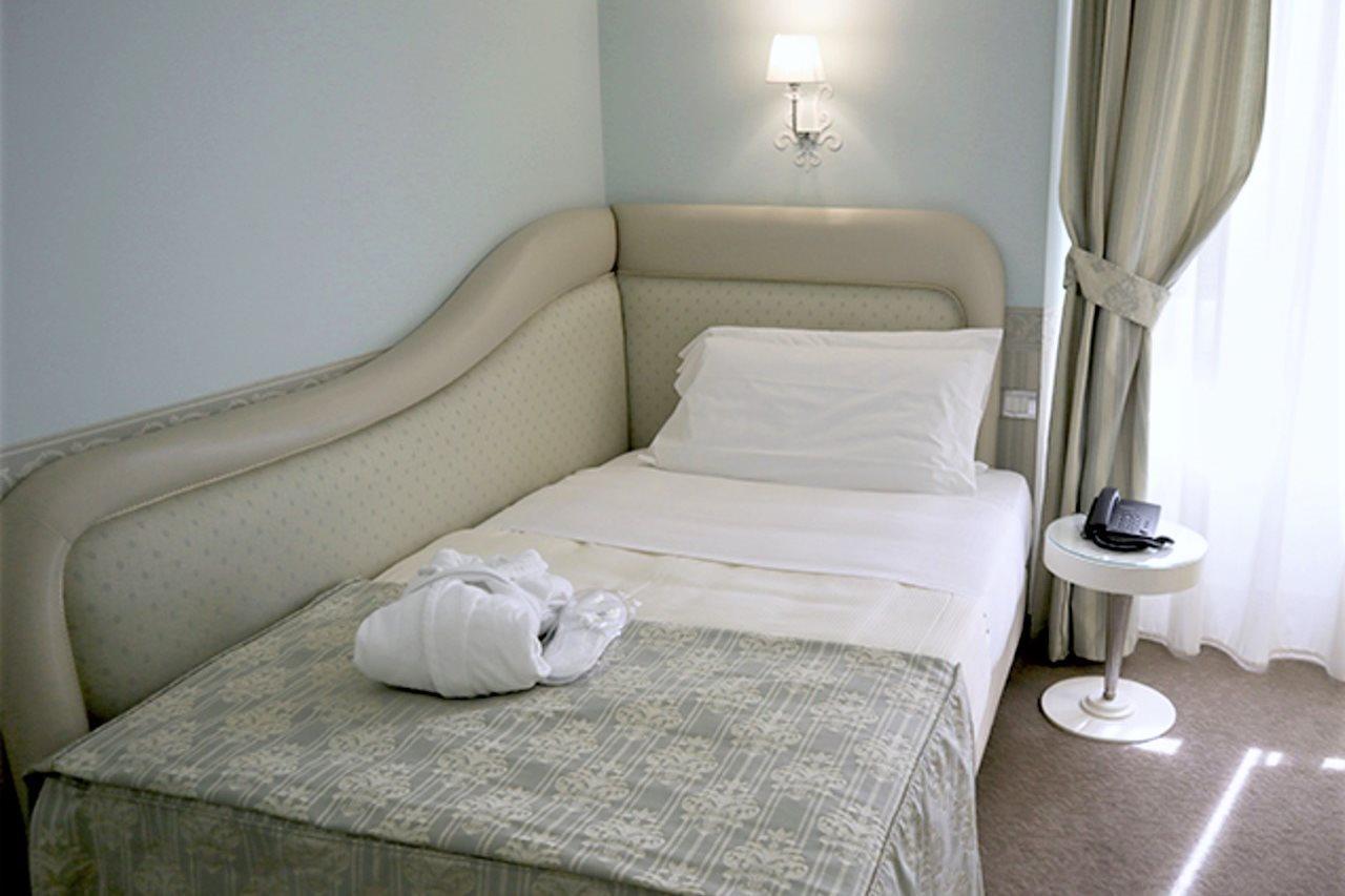 Jr Hotels Oriente Bari Luaran gambar